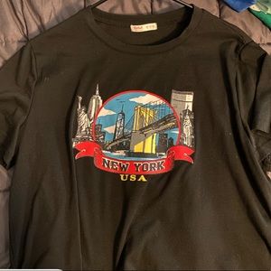 SHEIN black cropped New York shirt